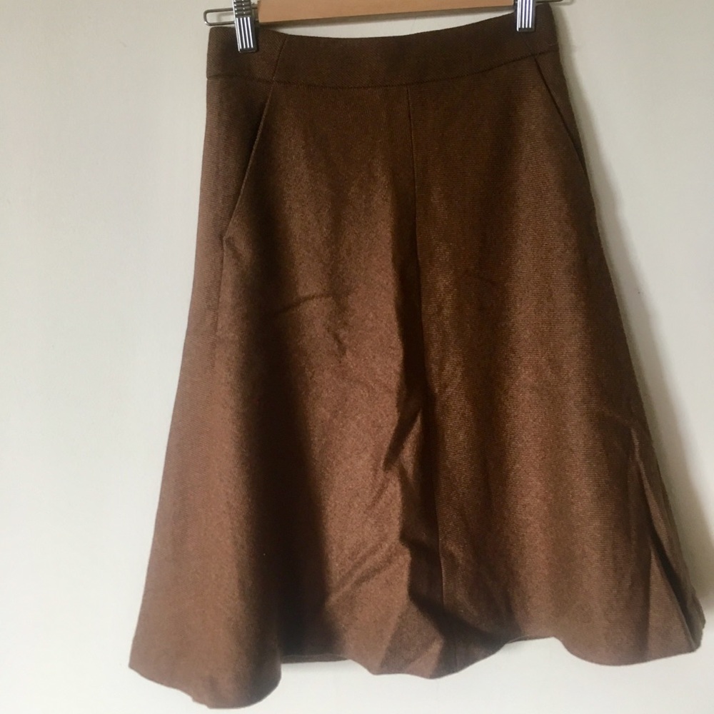 Theory Caramel Brown A Line Wool Skirt with Pockets